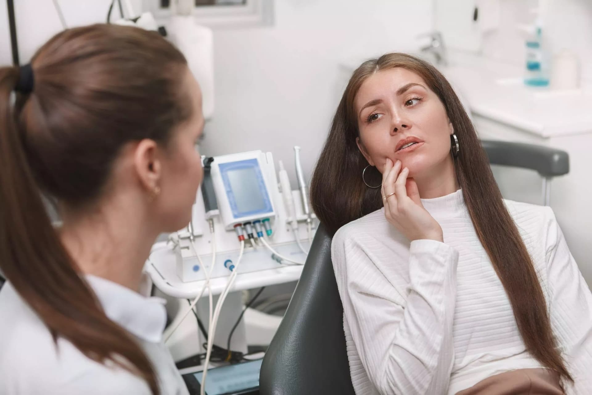 Emergency dental care at Gardenbrooke Dental in Northeast Brampton
